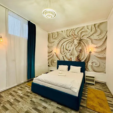 Daire Joy Augustin 1